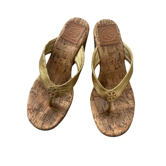 Tory Burch Suzy Metallic Gold Platform Wedge Thong Sandals 6 - Picture 2 of 10